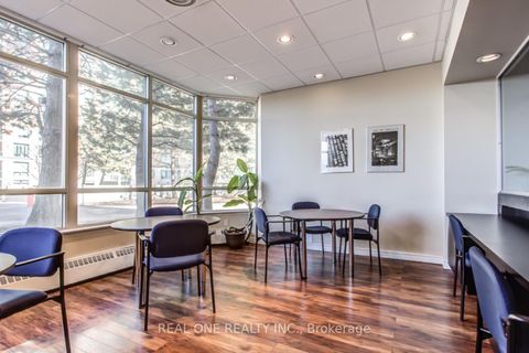 Photo 27 at 1015 - 7 Bishop Avenue, Newtonbrook East, Toronto