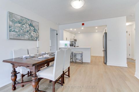 Photo 11 at 407 - 175 Cedar Ave Avenue, Harding, Richmond Hill
