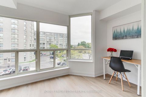 Photo 23 at 407 - 175 Cedar Ave Avenue, Harding, Richmond Hill