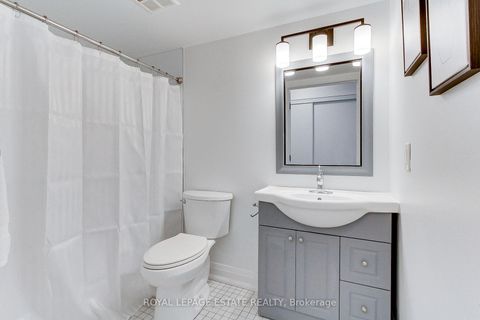 Photo 25 at 407 - 175 Cedar Ave Avenue, Harding, Richmond Hill