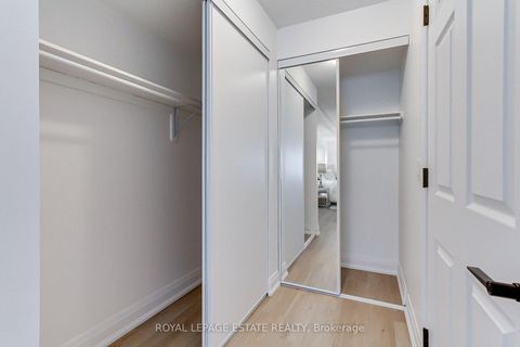 Photo 27 at 407 - 175 Cedar Ave Avenue, Harding, Richmond Hill