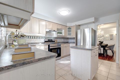 Photo 17 at 108 Kirkbride Crescent, Maple, Vaughan Photo 17 at 108 Kirkbride Crescent, Maple, Vaughan