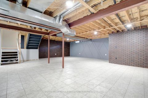 Photo 42 at 108 Kirkbride Crescent, Maple, Vaughan