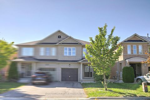 Photo 0 at 32 Black Maple Crescent, Patterson, Vaughan