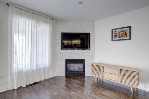 Photo 19 at 32 Black Maple Crescent, Patterson, Vaughan