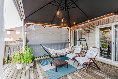 Photo 47 at 32 Black Maple Crescent, Patterson, Vaughan