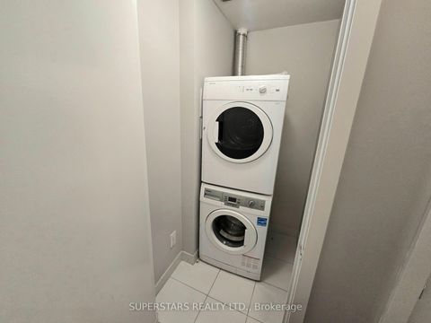 Photo 16 at 614 - 200 Sackville Street, Regent Park, Toronto