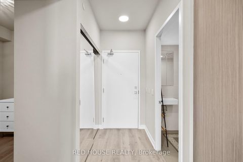 Photo 2 at 1705 - 10 Deerlick Court, Donalda, Toronto