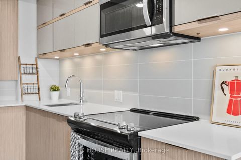 Photo 7 at 1705 - 10 Deerlick Court, Donalda, Toronto