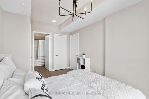 Photo 17 at 1705 - 10 Deerlick Court, Donalda, Toronto