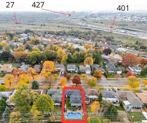 Photo 2 at 93 Willowridge Road, Richview, Toronto