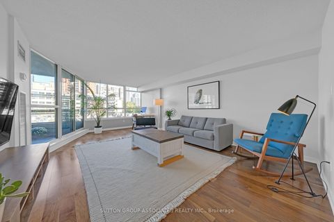 Photo 7 at 601 - 130 Carlton Street, South St. James Town, Toronto