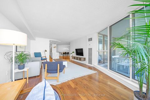 Photo 13 at 601 - 130 Carlton Street, South St. James Town, Toronto
