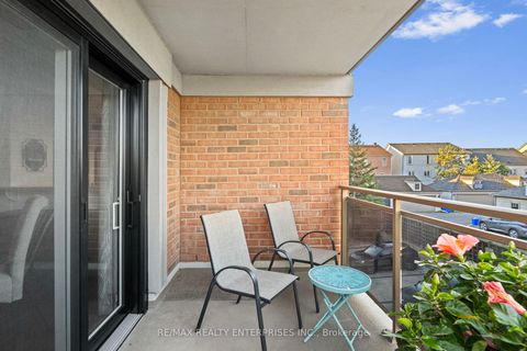 Photo 17 at 303 - 2300 Parkhaven Boulevard, RO River Oaks, Oakville