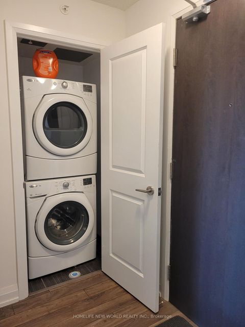 Photo 13 at 717 - 370 Highway 7 Road E, Doncrest, Richmond Hill