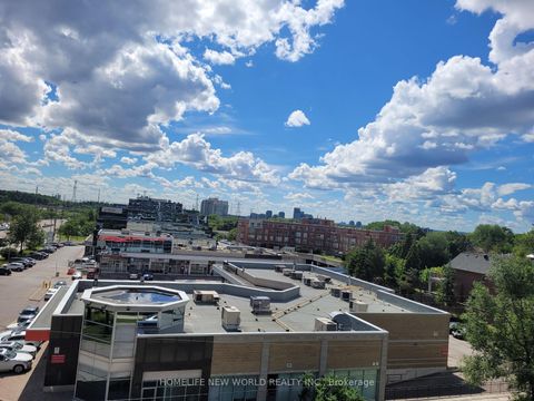 Photo 16 at 717 - 370 Highway 7 Road E, Doncrest, Richmond Hill