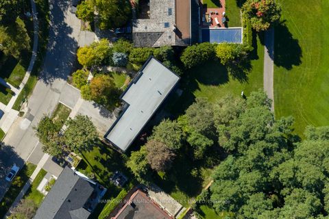 Photo 30 at 4 Braywin Drive, The Westway, Toronto