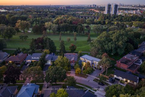Photo 31 at 4 Braywin Drive, The Westway, Toronto