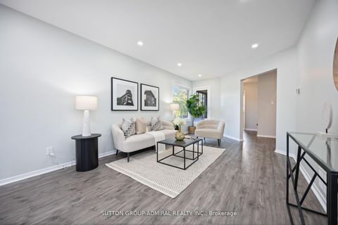 Photo 7 at 12 Tilburn Place, Cliffside, Toronto