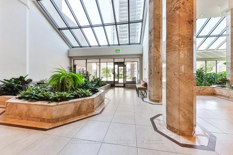 Photo 4 at 701 - 2170 Marine Drive, BR Bronte, Oakville