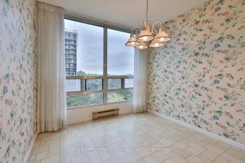 Photo 28 at 701 - 2170 Marine Drive, BR Bronte, Oakville