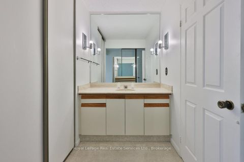 Photo 34 at 701 - 2170 Marine Drive, BR Bronte, Oakville