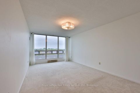 Photo 38 at 701 - 2170 Marine Drive, BR Bronte, Oakville