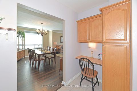 Photo 12 at 39 Montvale Drive, Cliffcrest, Toronto