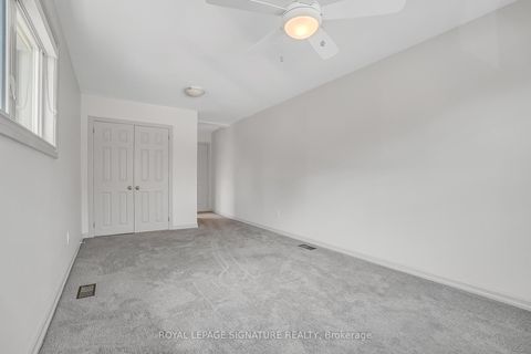 Photo 21 at 136 Three Valleys Drive, Donalda, Toronto