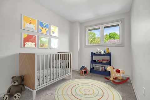 Photo 28 at 136 Three Valleys Drive, Donalda, Toronto