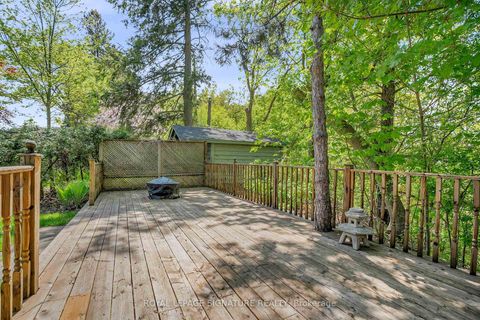 Photo 37 at 136 Three Valleys Drive, Donalda, Toronto