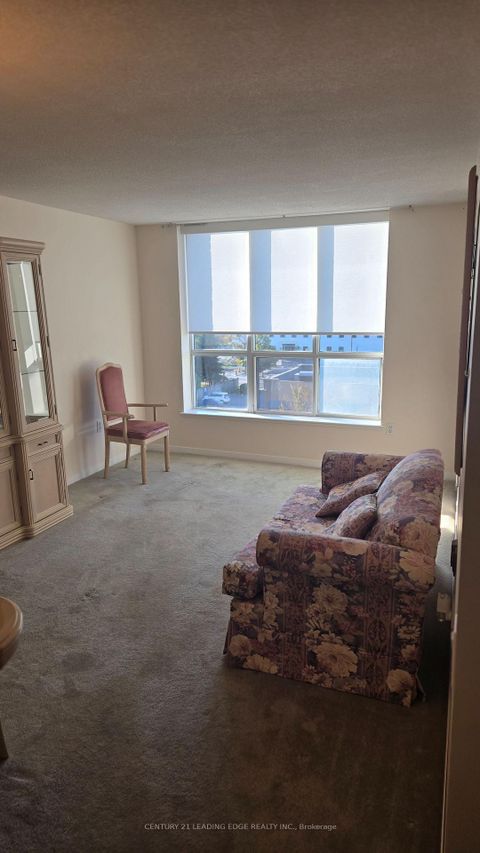 Photo 9 at 508 - 21 OVERLEA Boulevard, Thorncliffe Park, Toronto