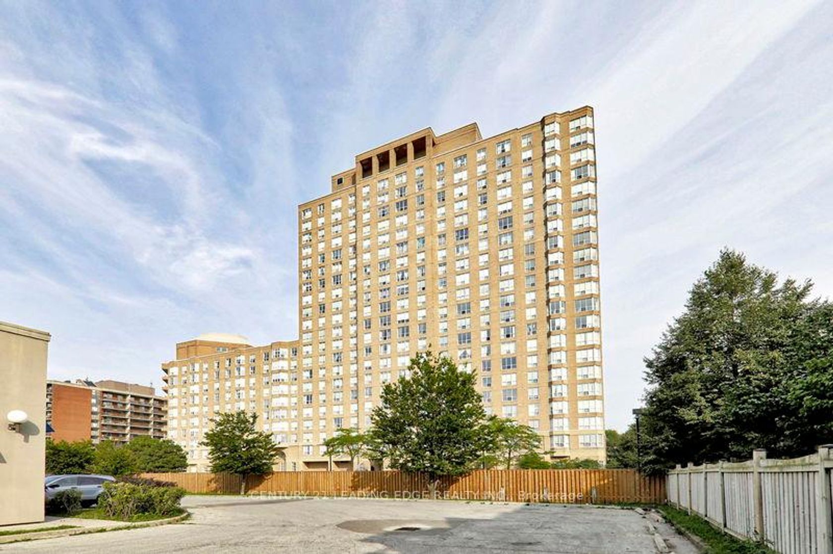 508 - 21 OVERLEA Boulevard, Thorncliffe Park, Toronto 