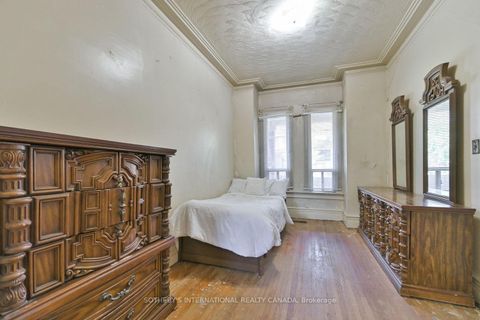 Photo 9 at 278 Clinton Street, Little Italy, Toronto Photo 9 at 278 Clinton Street, Little Italy, Toronto