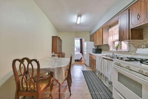 Photo 12 at 278 Clinton Street, Little Italy, Toronto Photo 12 at 278 Clinton Street, Little Italy, Toronto