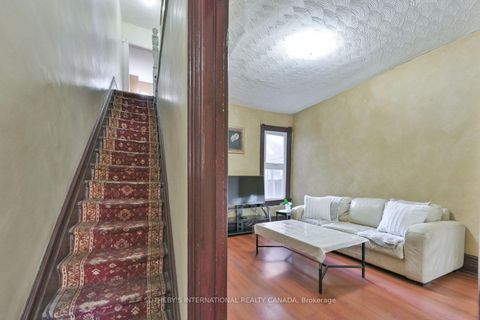 Photo 17 at 278 Clinton Street, Little Italy, Toronto