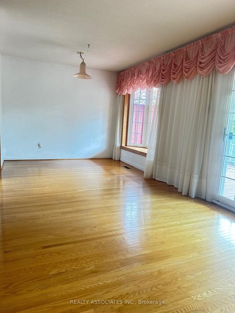 Photo 1 at 117 Crockamhill Drive, Agincourt North, Toronto
