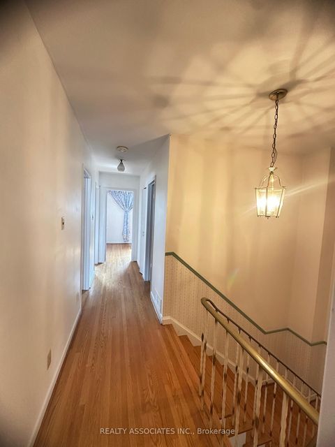 Photo 5 at 117 Crockamhill Drive, Agincourt North, Toronto