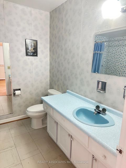 Photo 9 at 117 Crockamhill Drive, Agincourt North, Toronto