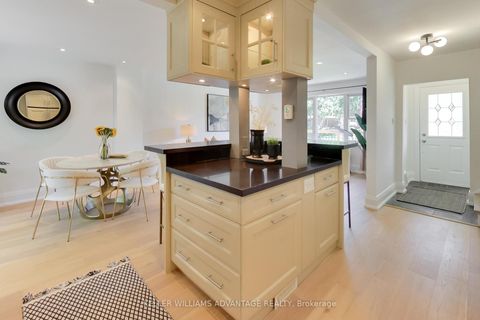 Photo 12 at 28 Avalon Boulevard, Cliffside, Toronto