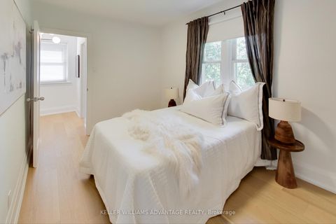 Photo 15 at 28 Avalon Boulevard, Cliffside, Toronto