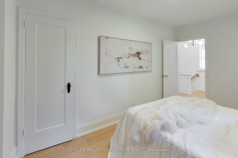 Photo 16 at 28 Avalon Boulevard, Cliffside, Toronto