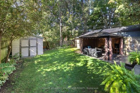 Photo 36 at 28 Avalon Boulevard, Cliffside, Toronto