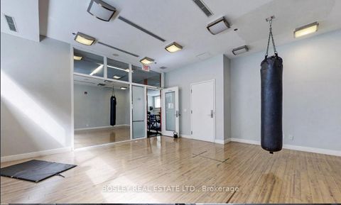 Photo 30 at 512 - 21 Nelson Street, Waterfront Communities C1, Toronto