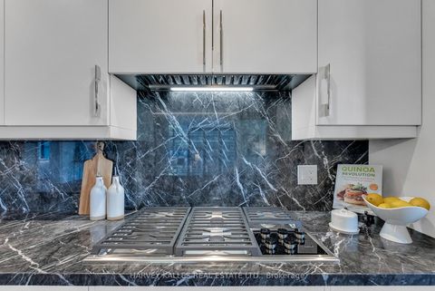 Photo 11 at 305 - 1 Forest Hill Road, Casa Loma, Toronto