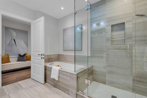 Photo 25 at 305 - 1 Forest Hill Road, Casa Loma, Toronto