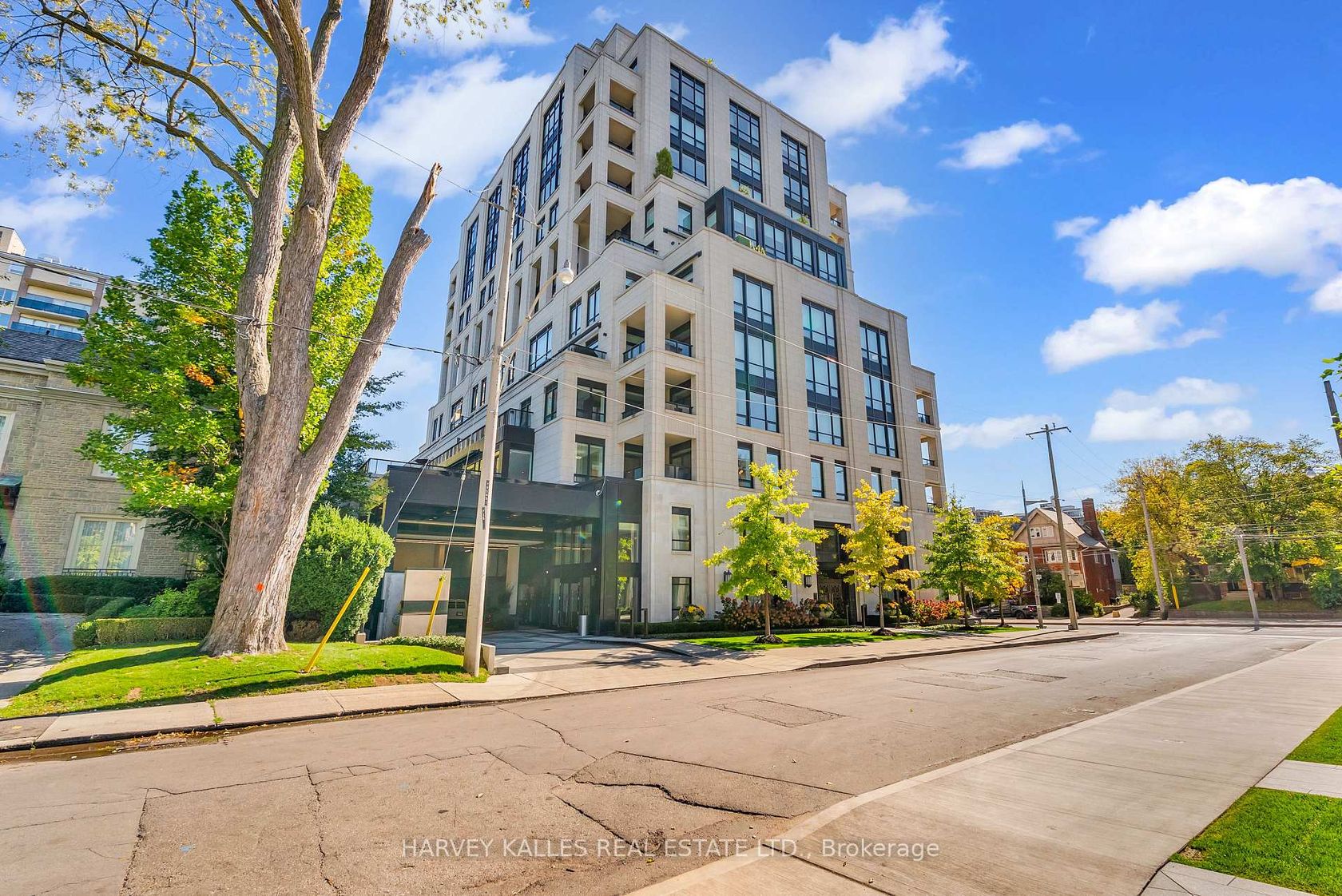 305 - 1 Forest Hill Road, Casa Loma, Toronto 