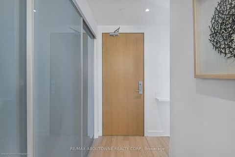 Photo 1 at 1133 - 629 King Street W, Waterfront Communities C1, Toronto