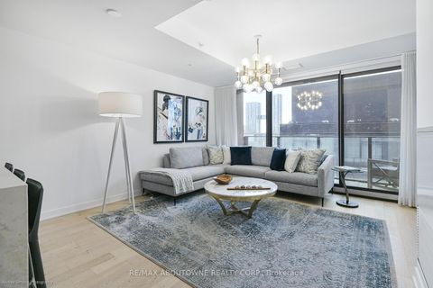 Photo 9 at 1133 - 629 King Street W, Waterfront Communities C1, Toronto