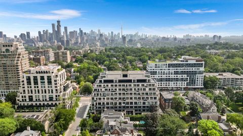 Photo 2 at Suite 411 - 2 Forest Hill Road, Casa Loma, Toronto